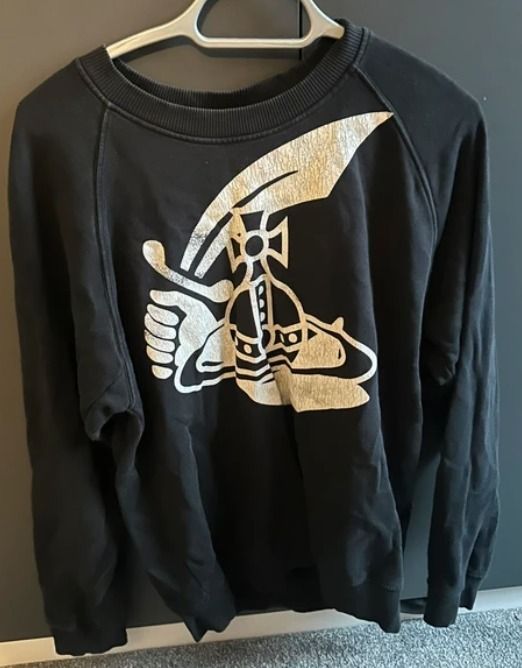 Vivienne Westwood Vivienne Westwood black sweatshirt Size M product image